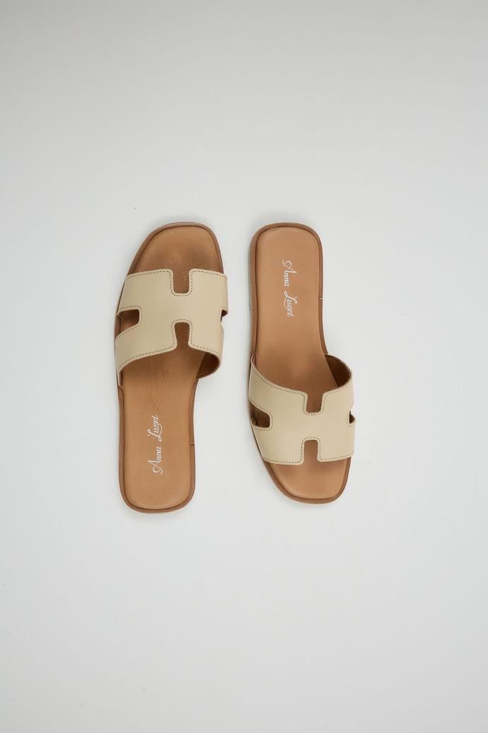 Шлепанцы женские Anna Lucci кожаные р. 39 Бежевый (197316) Шлепанцы женские Anna Lucci кожаные р. 39 Бежевый (197316)