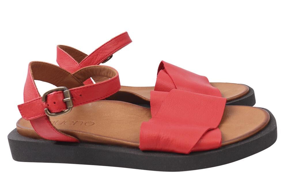 Босоножки женские Bueno из кожи на низком ходу с открытой пятой р. 38 Красный (236-21LBC) Босоножки женские Bueno из кожи на низком ходу с открытой пятой р. 38 Красный (236-21LBC)