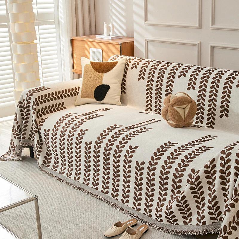 Плед покрывало на диван и кровать для мягкой мебели с коричневым колоском 180х230 см Белый