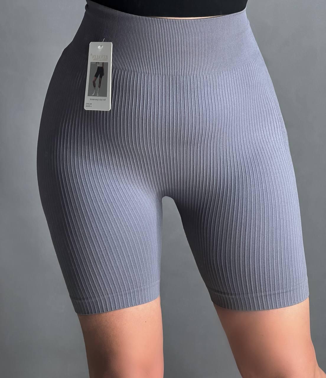 Шорти жіночі Kenalin 0412 велосипедки лосини в рубчик пуш-ап широкий пояс середня довжина OS Сірий (3937) - фото 1 Шорти жіночі Kenalin 0412 велосипедки лосини в рубчик пуш-ап широкий пояс середня довжина OS Сірий (3937) - фото 1