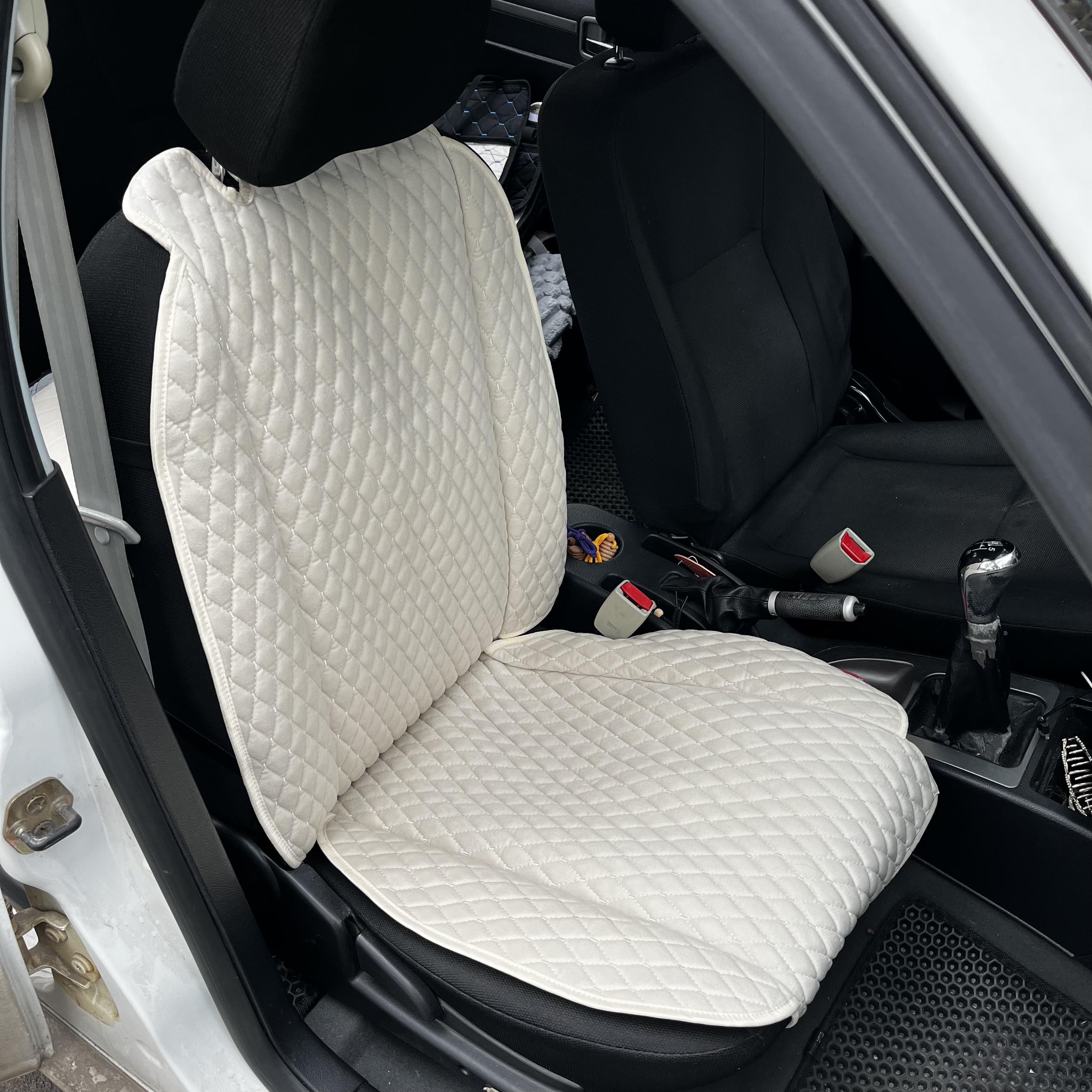 Накидка універсальна на переднє сидіння авто з алькантари 1 шт. Світло-бежевий - фото 1 Накидка універсальна на переднє сидіння авто з алькантари 1 шт. Світло-бежевий - фото 1