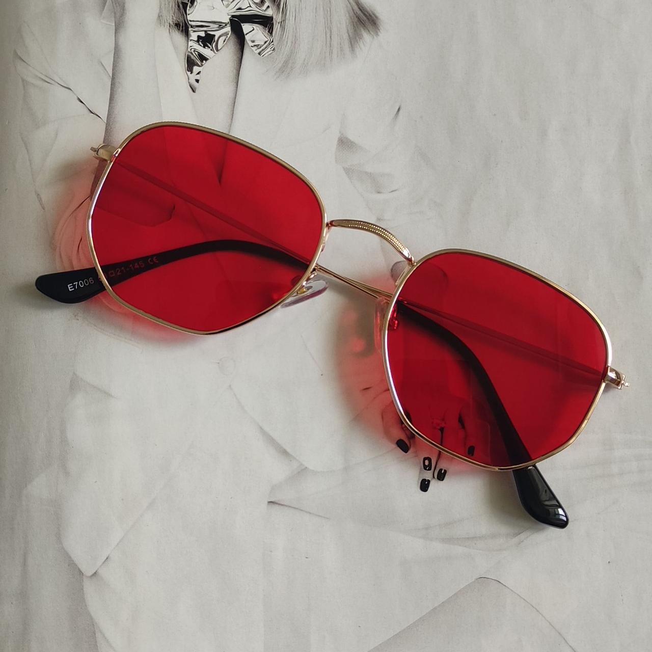 Солнцезащитные очки многоугольные Красный в золоте (7006)