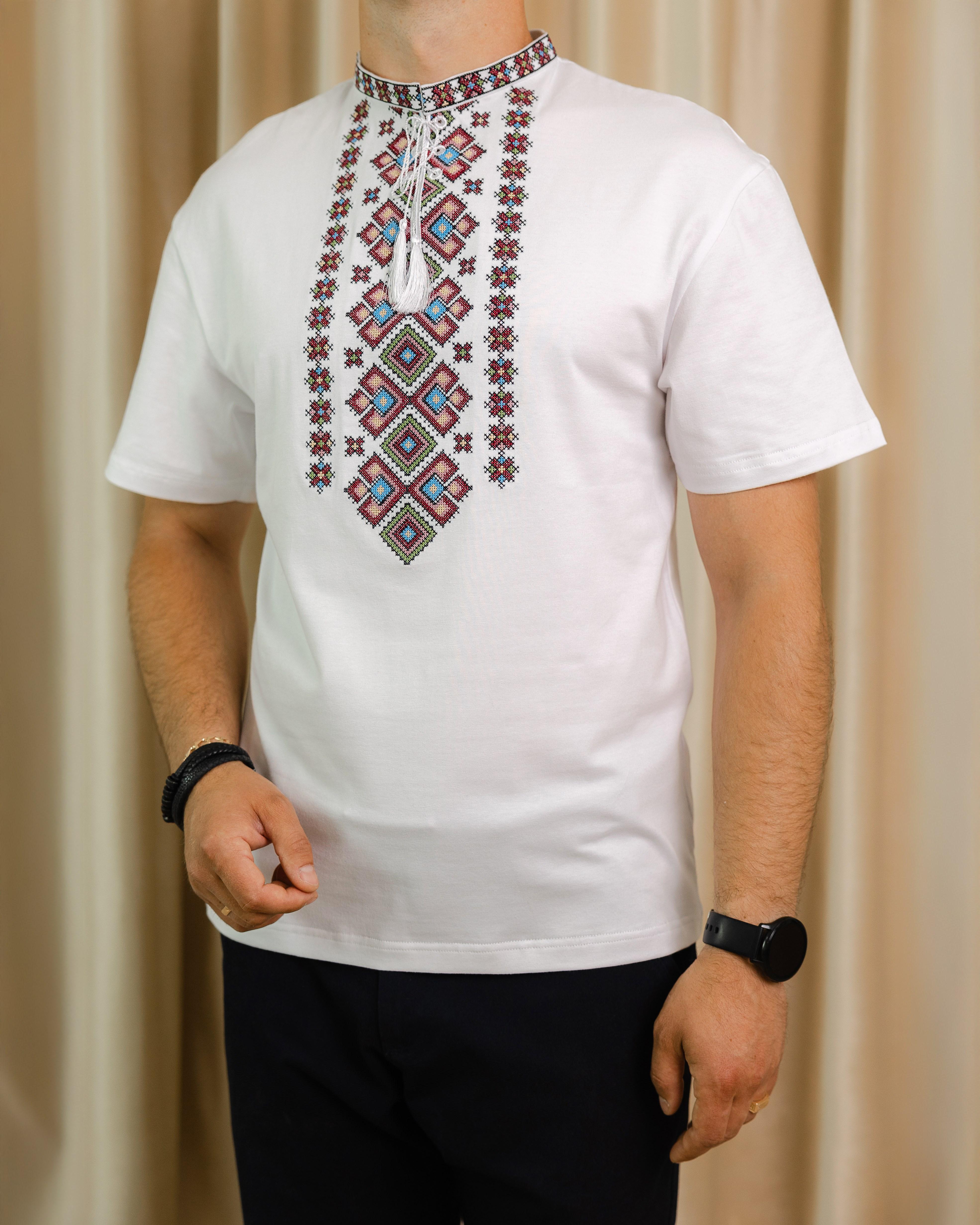 Футболка с мужской вышивкой Изольд XL Белый (0002225-XL) Футболка с мужской вышивкой Изольд XL Белый (0002225-XL)