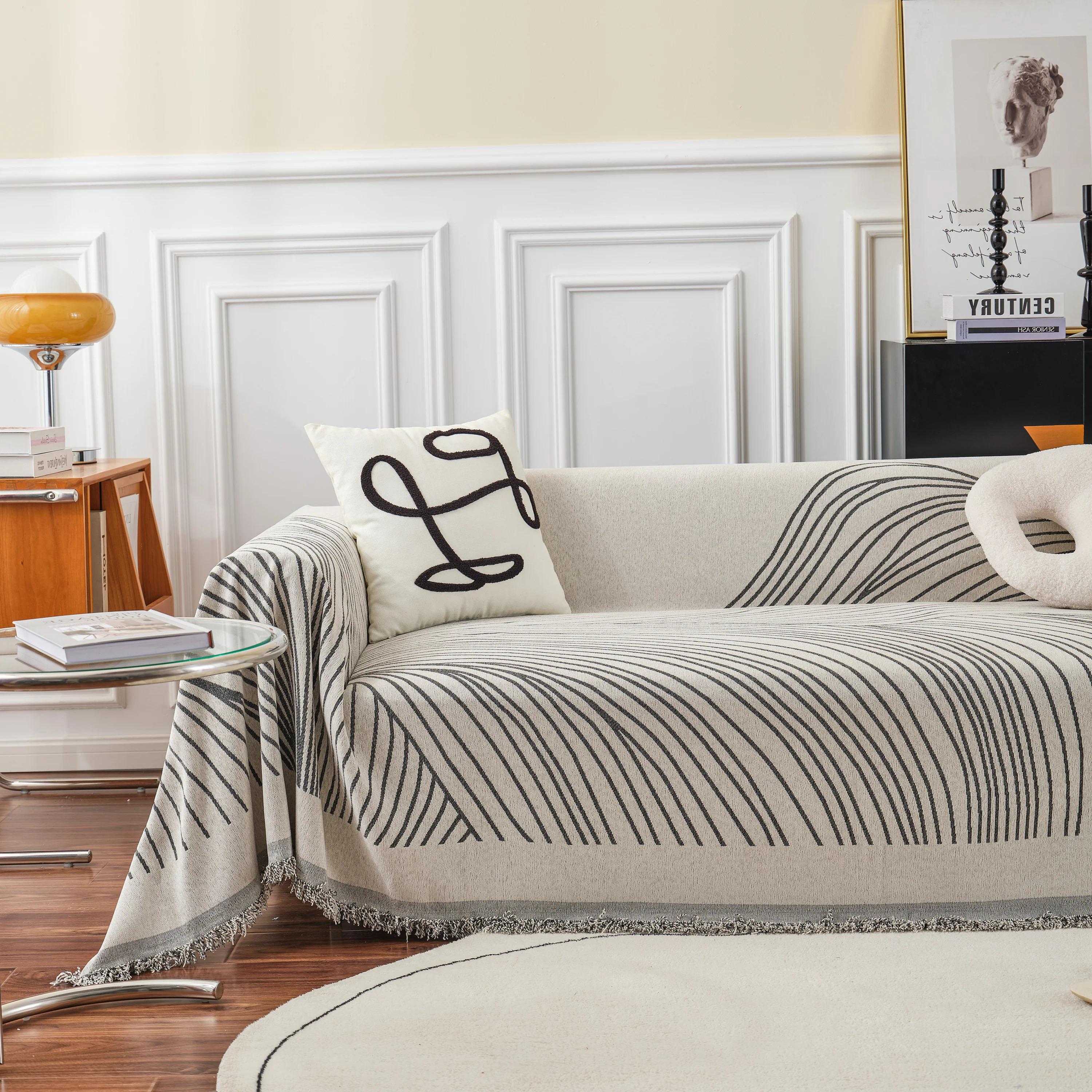 Плед покрывало на диван и кровать для мягкой мебели в серую полосу 180х230 см Бежевый - фото 6 Плед покрывало на диван и кровать для мягкой мебели в серую полосу 180х230 см Бежевый - фото 6