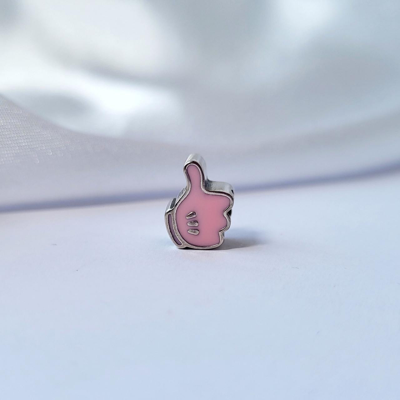 Шарм бусина Все Ок с розовой эмалью серебро 925 пробы родированное (935)
