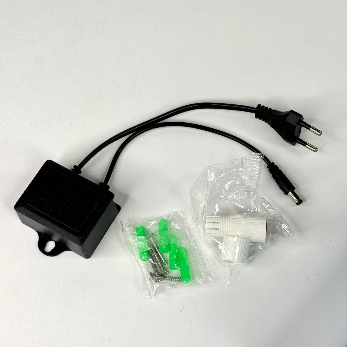 Зовнішня камера відеоспостереження 4G Sim 1080p Cloud 4x Zoom Ip66 Програма - v380 pro - C15X-H-4G - фото 10 Зовнішня камера відеоспостереження 4G Sim 1080p Cloud 4x Zoom Ip66 Програма - v380 pro - C15X-H-4G - фото 10