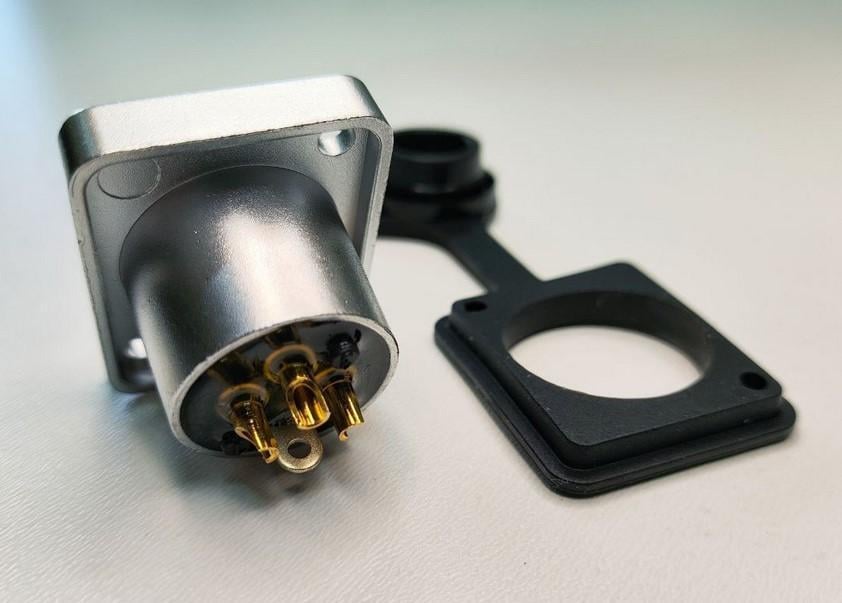 Панельний роз'єм XLR Male plug 3-pin D-посадка паяння WP SA289-SC-PG-WP (000048540)