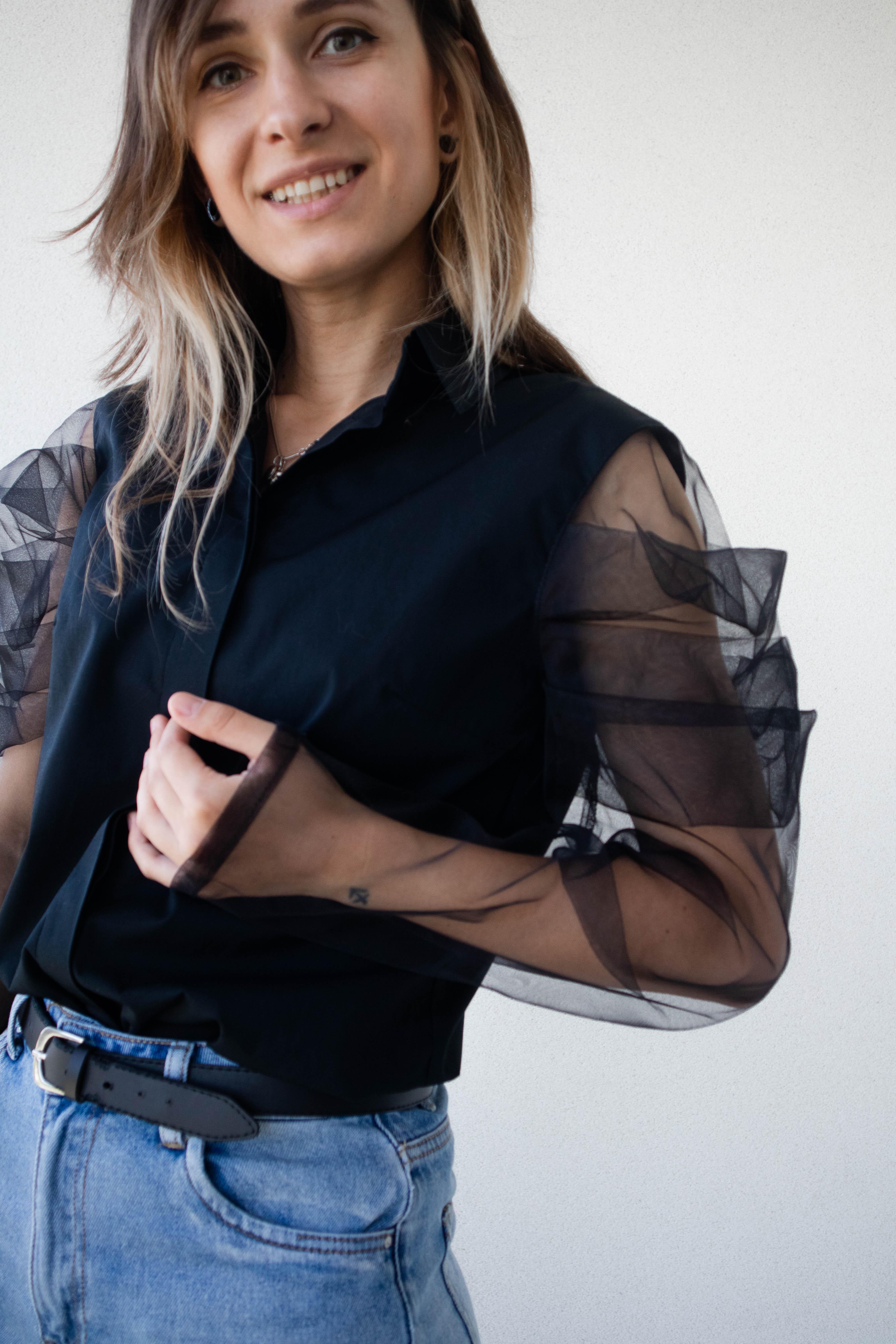 Блуза жіноча VSlatinina приталена з прозорими рукавами L Чорний (01234567816) - фото 4 Блуза жіноча VSlatinina приталена з прозорими рукавами L Чорний (01234567816) - фото 4