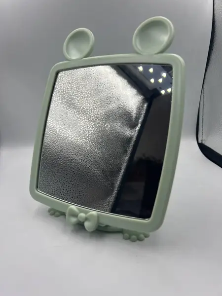 Зеркало косметическое настольное Beauty Luxury М-020 квадратное 14х14,5 см Зеркало косметическое настольное Beauty Luxury М-020 квадратное 14х14,5 см