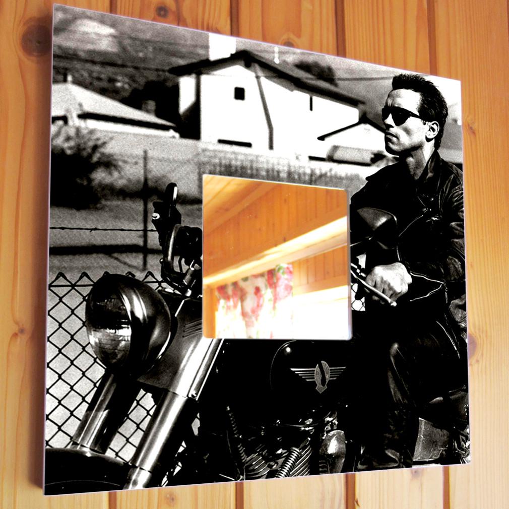 Зеркало декоративное Арнольд Шварценеггер Terminator 260х260 мм (M03288)