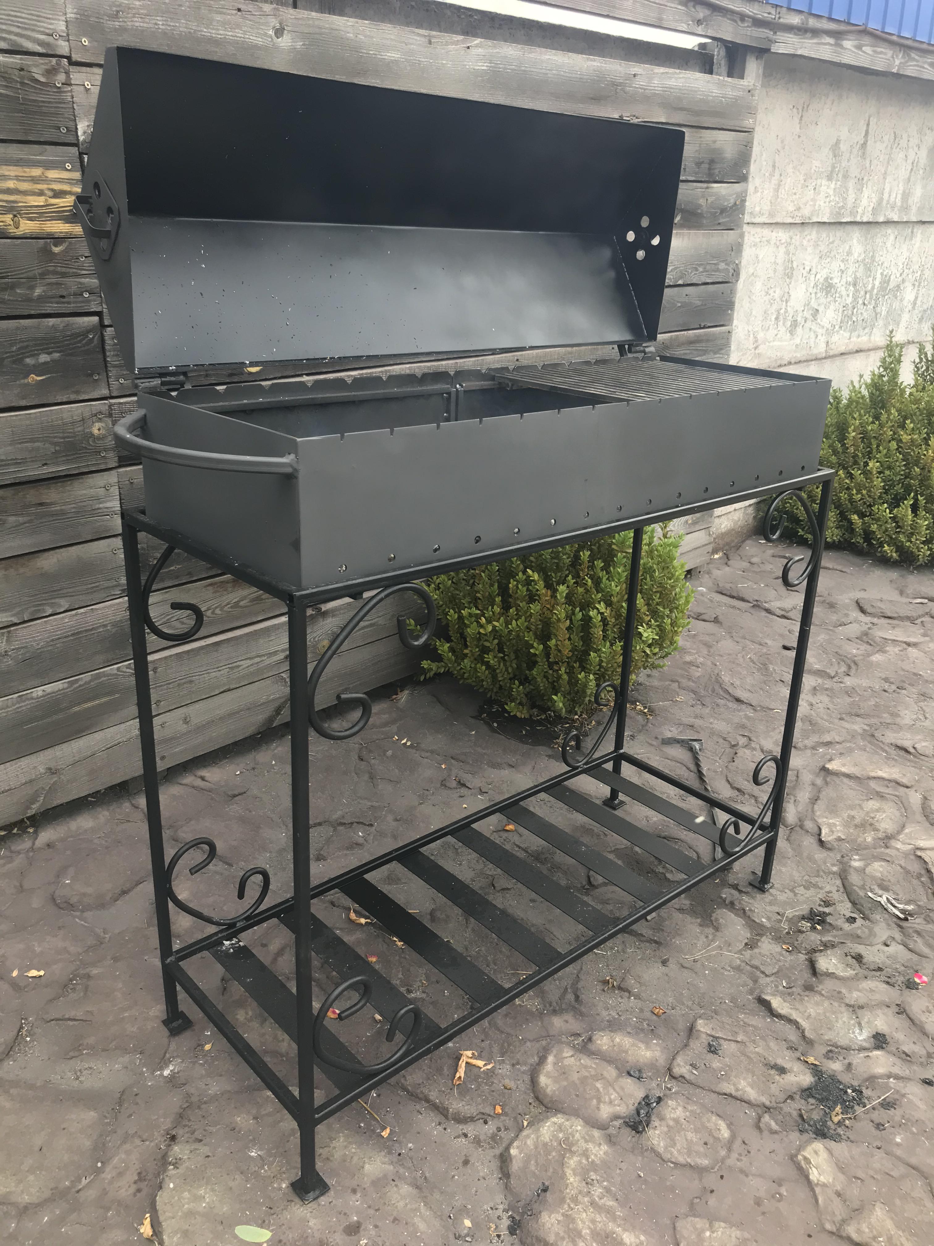 Мангал на 15 шампуров с дровницей и перегородкой 4 мм