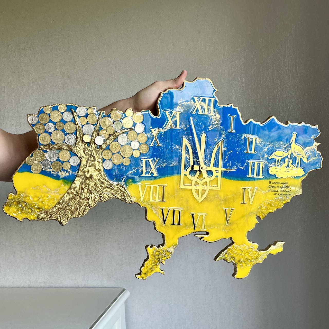 Часы настенные из эпоксидной смолы Карта Украины с денежным деревом 70x45 см