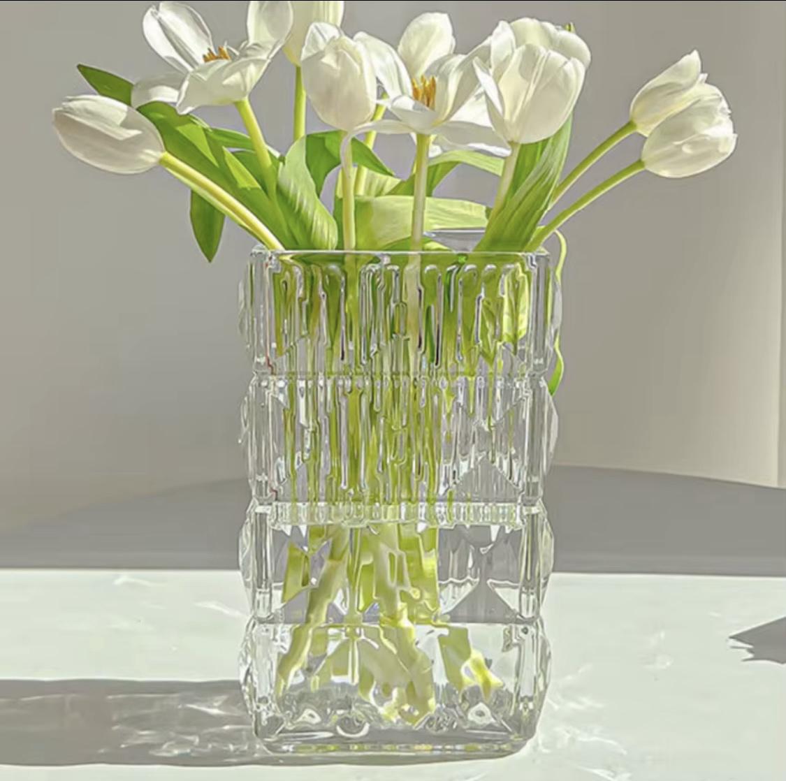 Ваза стеклянная прямоугольная Celine 19,7 см Прозрачный (80010) - фото 2 Ваза стеклянная прямоугольная Celine 19,7 см Прозрачный (80010) - фото 2