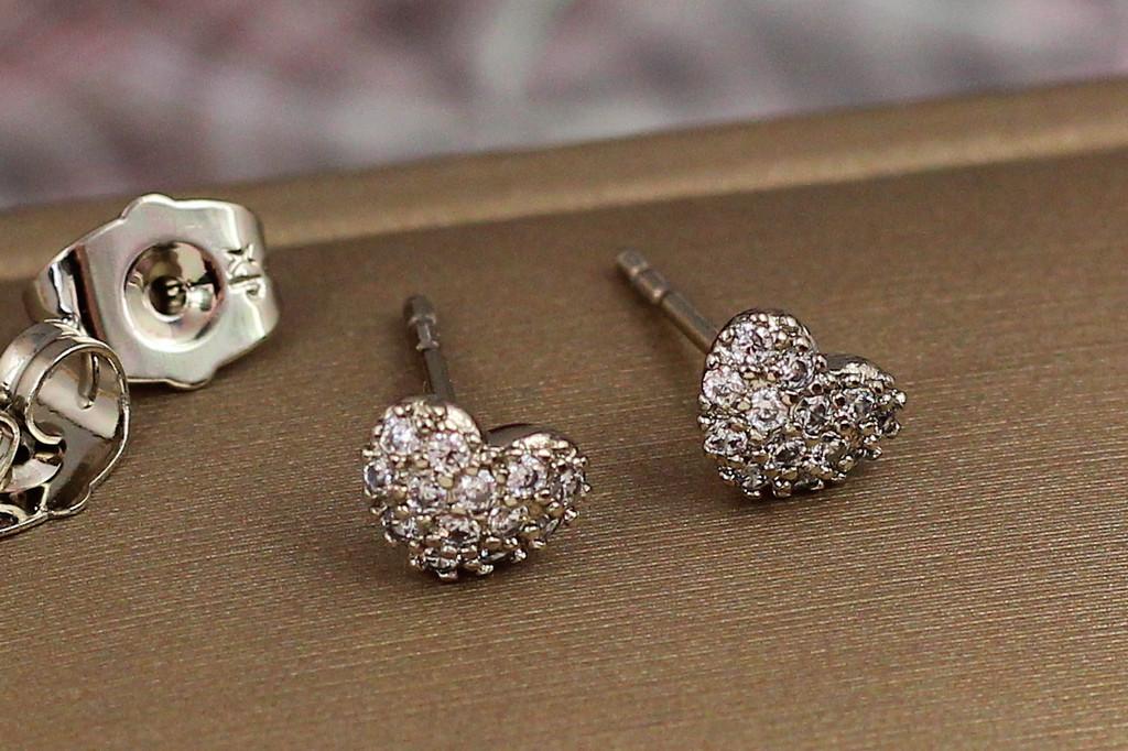 Серьги гвоздики Xuping Jewelry Сердечки с камешками 5 мм Серебристый