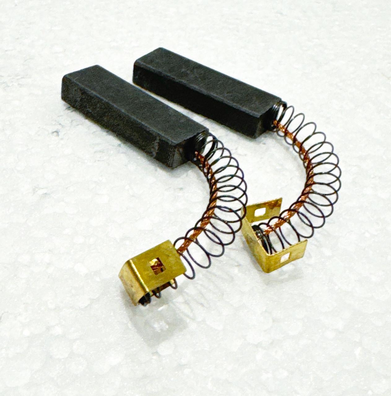 Угольные щетки для пылесоса/стиральной машинки пружина-скоба 6х11 см (В086)