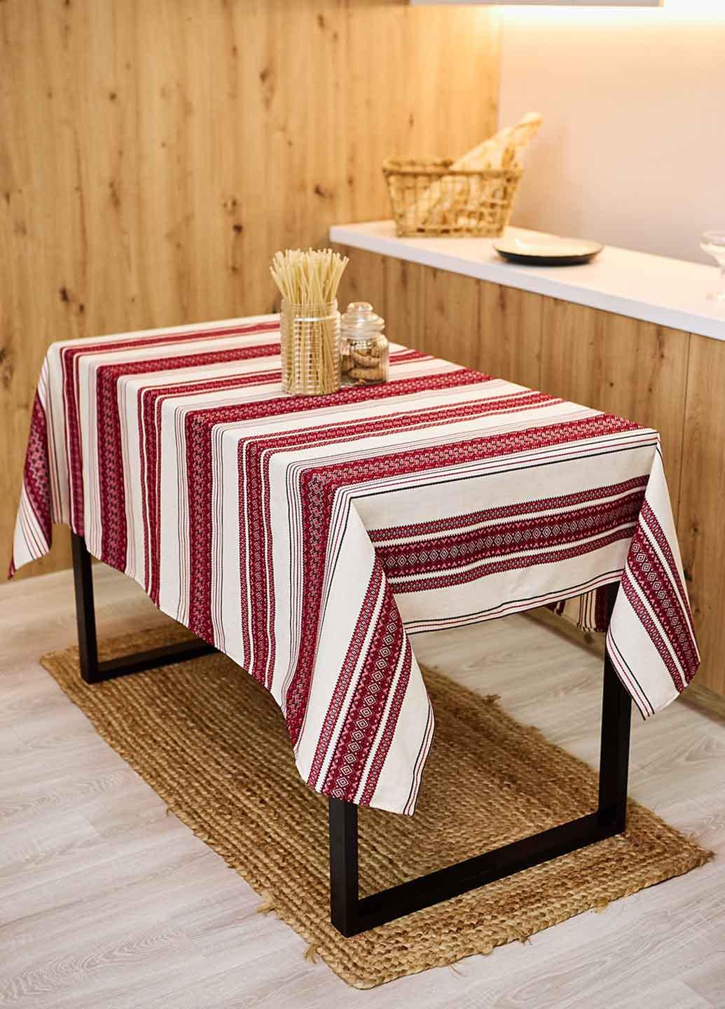 Скатерть вышитая с украинским орнаментом 1,2х1,5 м (мст6-1-12) Скатерть вышитая с украинским орнаментом 1,2х1,5 м (мст6-1-12)