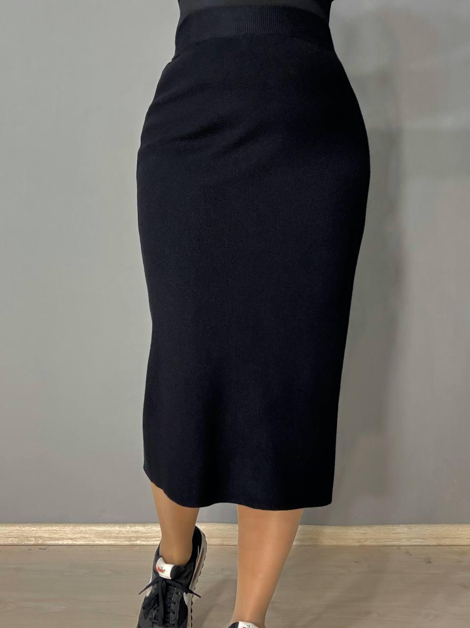 Юбка женская Accorddream 8631 вязаная миди с разрезом OS Черный (5433) - фото 2 Юбка женская Accorddream 8631 вязаная миди с разрезом OS Черный (5433) - фото 2