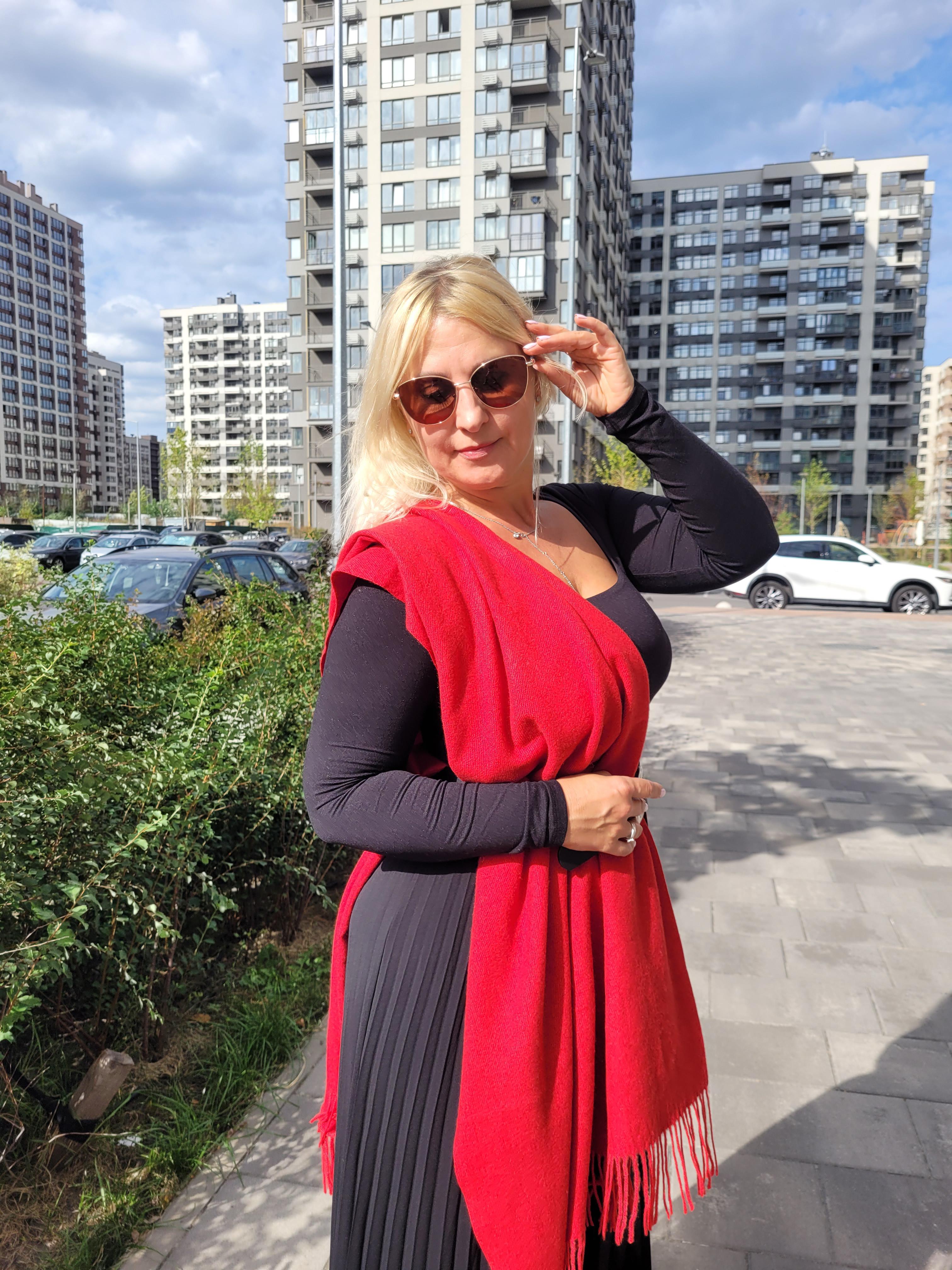 Шарф женский кашемировый однотонный с особым плетением 180х70 см Красный (03384)