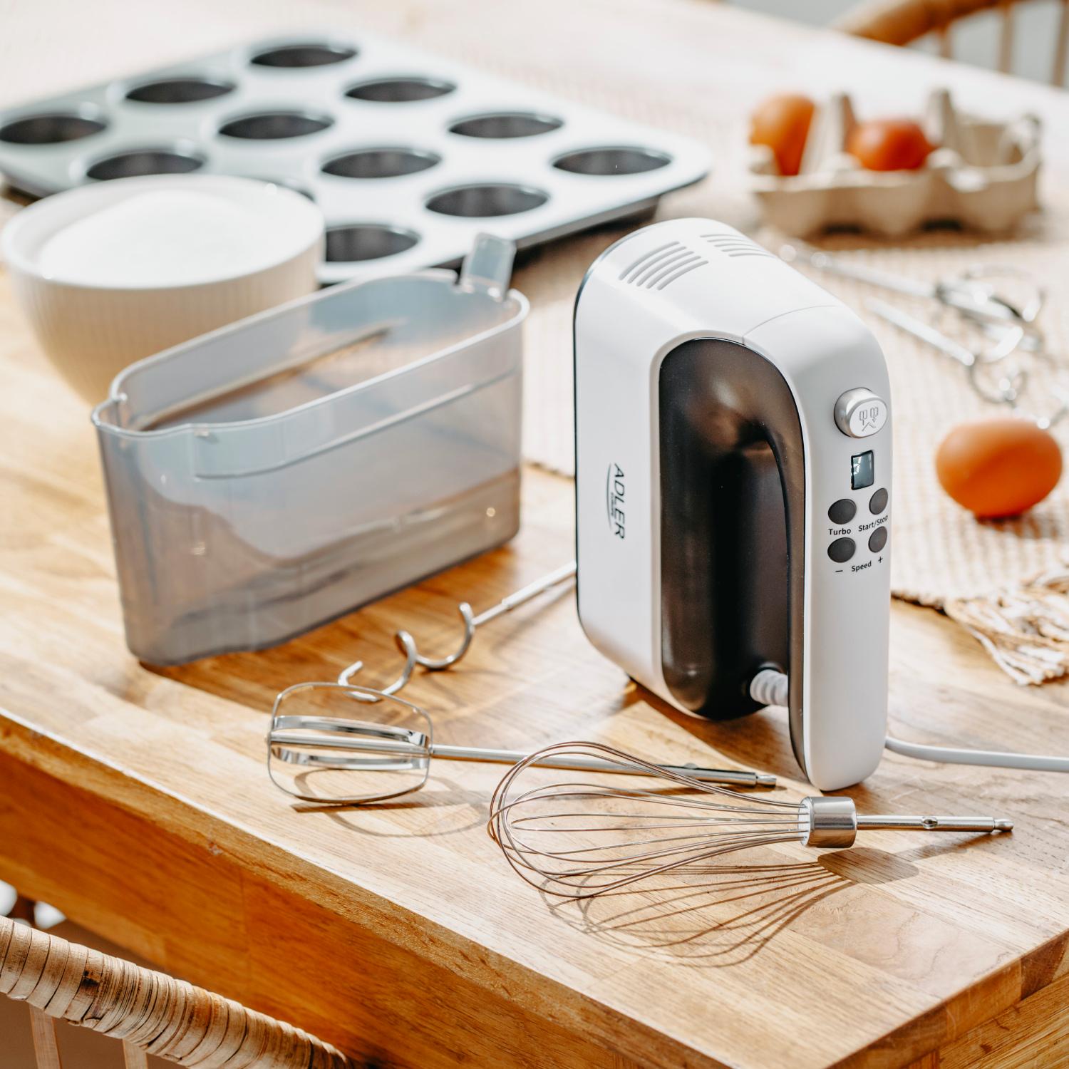 Міксер ручний Adler AD 4229 600W Turbo 9 швидкостей з контейнером для аксесуарів White (AD4229) - фото 10