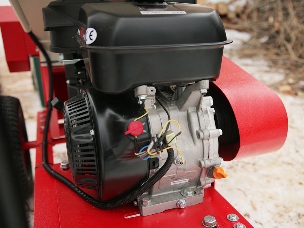 Подрібнювач гілок Arpal на щепу з бензиновим двигуном - фото 12 Подрібнювач гілок Arpal на щепу з бензиновим двигуном - фото 12