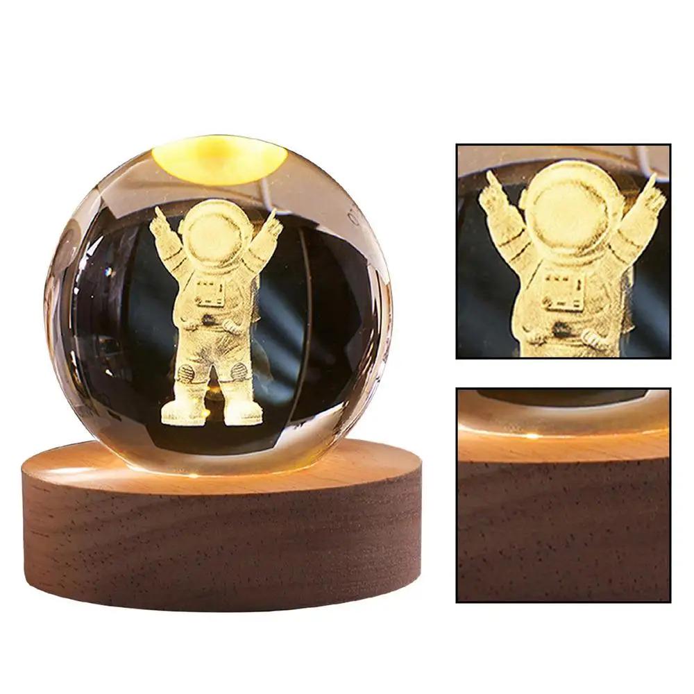 Ночник 3D Хрустальный шар Astronaut Victory - фото 3 Ночник 3D Хрустальный шар Astronaut Victory - фото 3