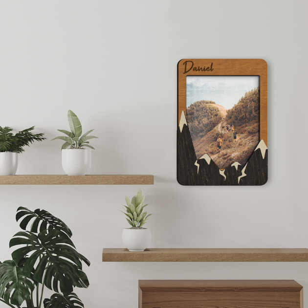 Фоторамка дерев'яна The Frame Depot Гірські вершини під персоналізацію Світло-коричневий (mountain_8x10_vertical-1) - фото 2