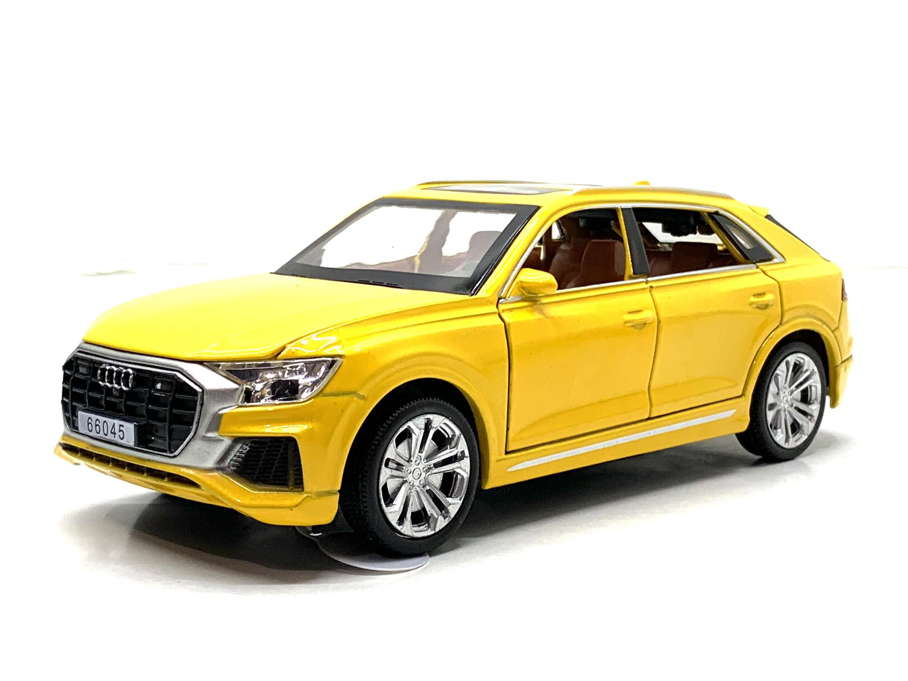 Машина АвтоСвіт Audi Q8 инерционная открываются двери/капот/багажник 16 см Желтый (AP-1824)
