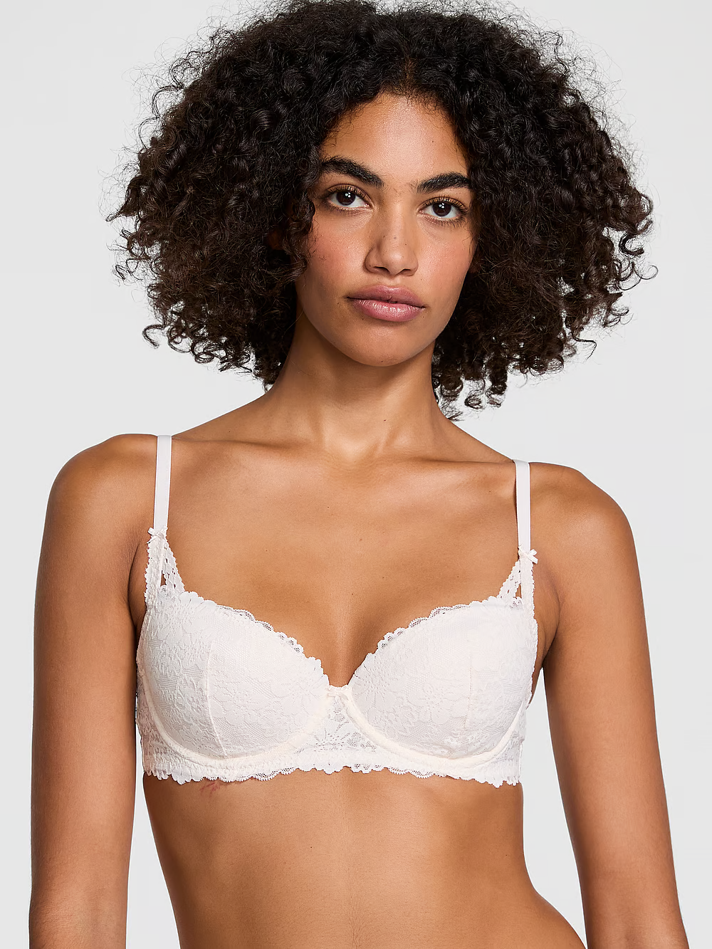 Бюстгальтер мереживний без пуш ап Victoria's Secret Wink Lightly Lined Balconette Bra 70C Білий (25446163)