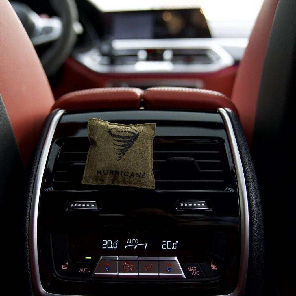 Ароматизатор HURRICANE KHAKI Standart освежающий автоаромат с нотами бергамота дыни мяты и древесным шлейфом - фото 3