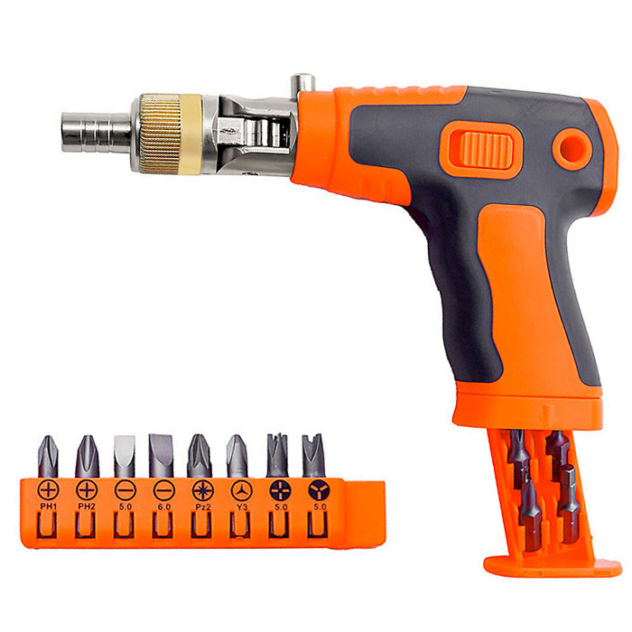 Отвертка-пистолет с 14 насадками и футляром-кобурой (500421)