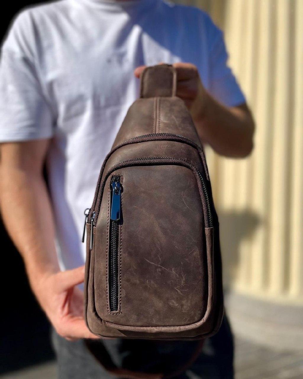 Мужская сумка-слинг Tiding Bag на два отделения из натуральной кожи Коричневый (6348)
