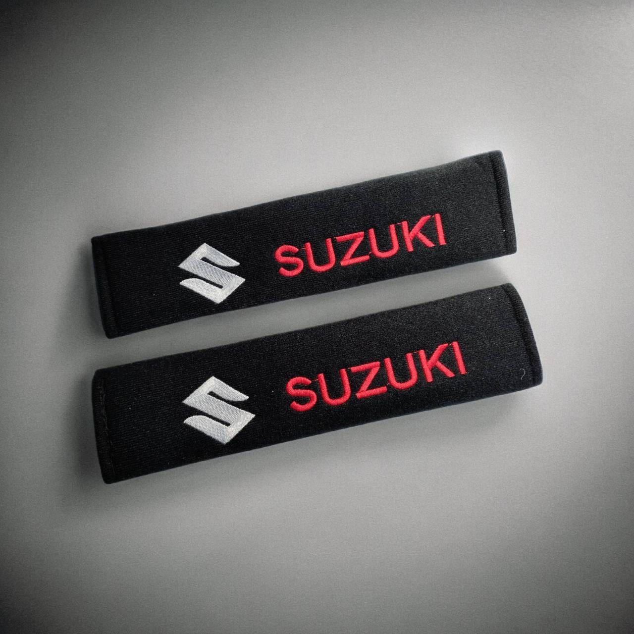 Чохол на ремінь безпеки с логотипом Suzuki 2 шт. (2236160702)