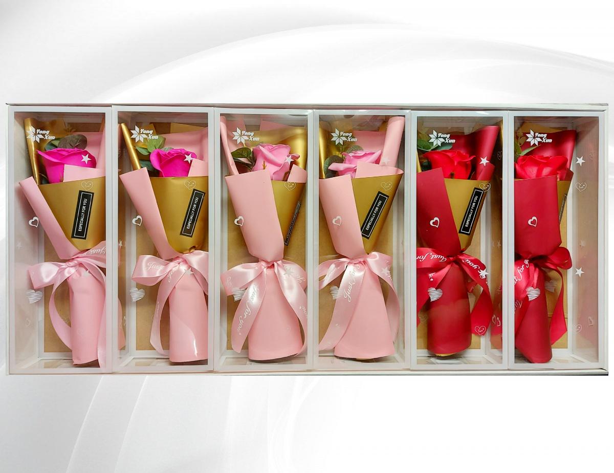 Букет роз из мыла Best wishes в подарочной упаковке 6 шт.