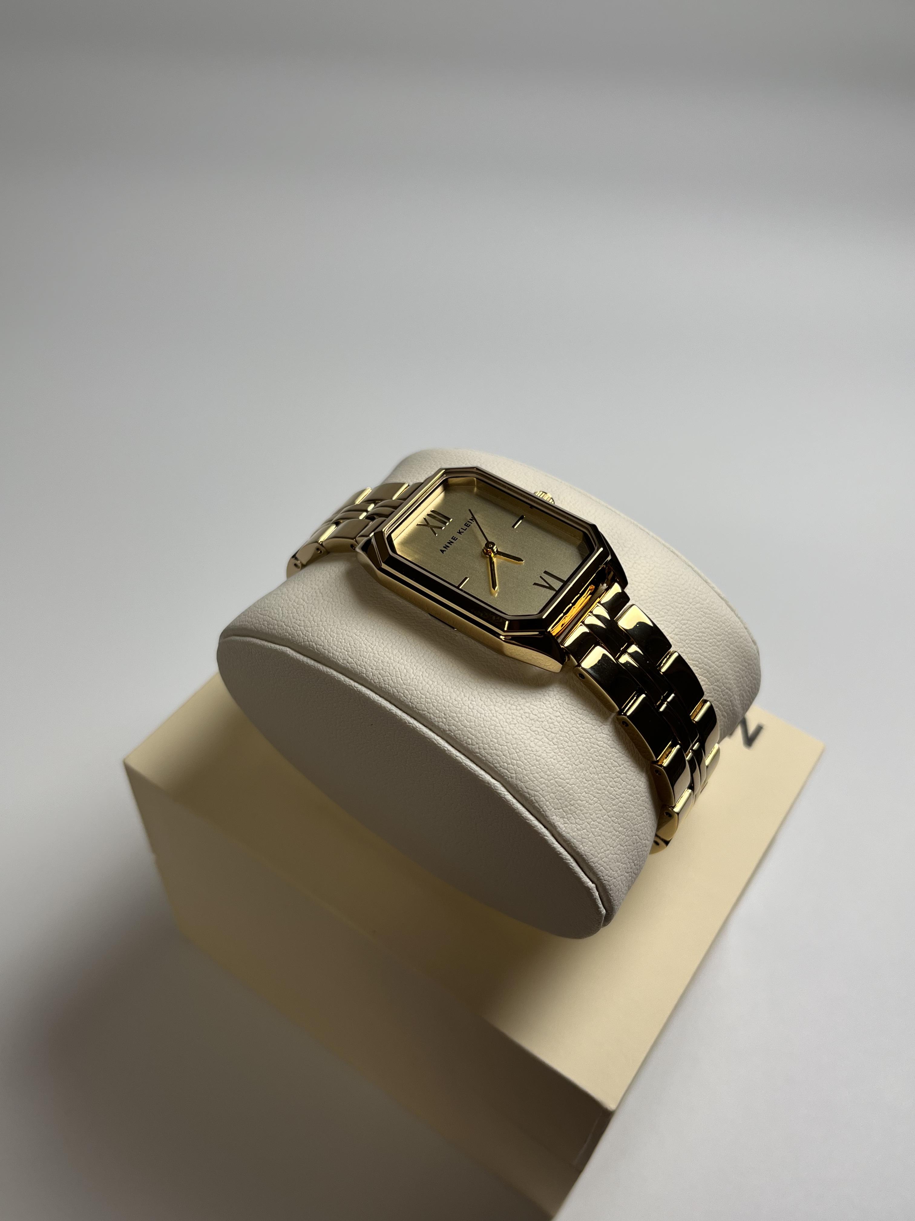 Часы женские наручные Anne Klein AK/3774CHGB Золотистые (14125769) - фото 5 Часы женские наручные Anne Klein AK/3774CHGB Золотистые (14125769) - фото 5