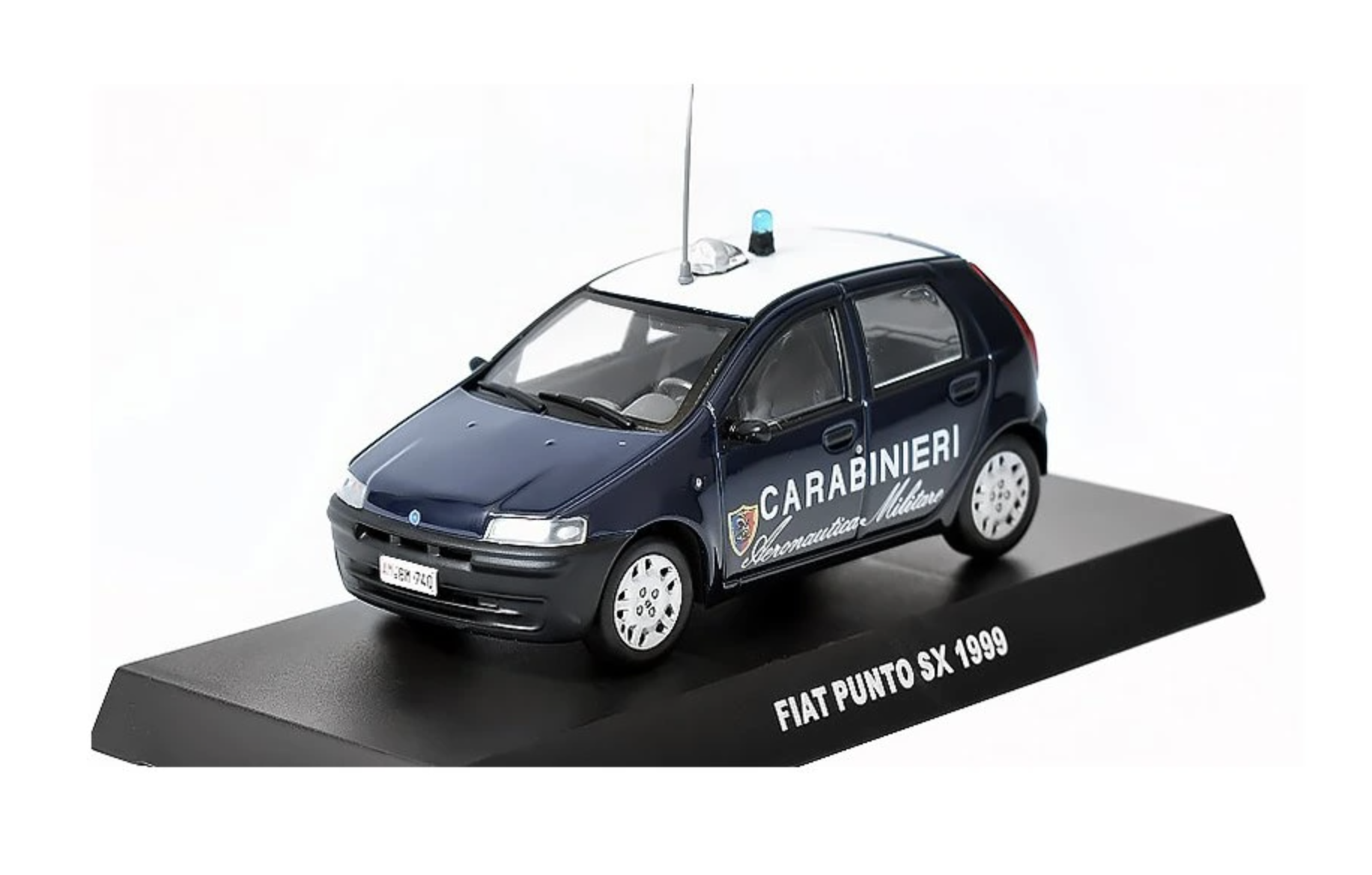 Колекційна модель Fiat Punto SX 1999 Carabinieri DeAgostini 1:43