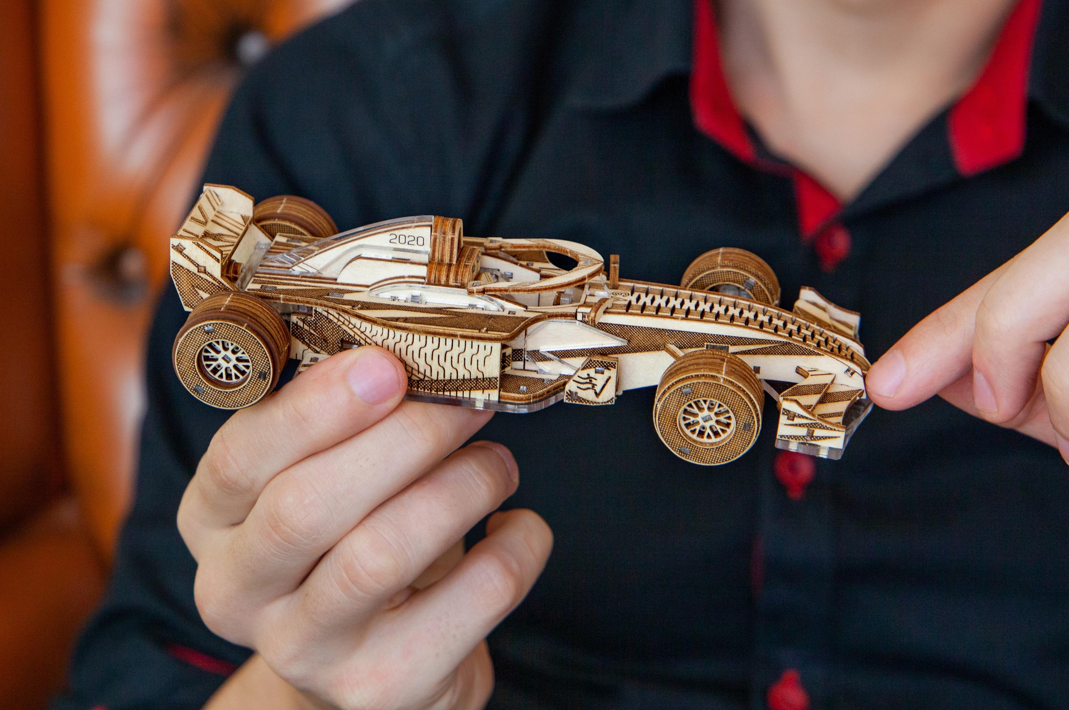 Конструктор деревянный Viter Models Гоночный болид (Racer V3) - фото 4 Конструктор деревянный Viter Models Гоночный болид (Racer V3) - фото 4