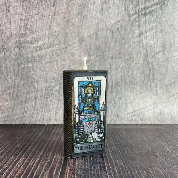 Свеча восковая Карта Таро Колесница Черный (1280) Свеча восковая Карта Таро Колесница Черный (1280)