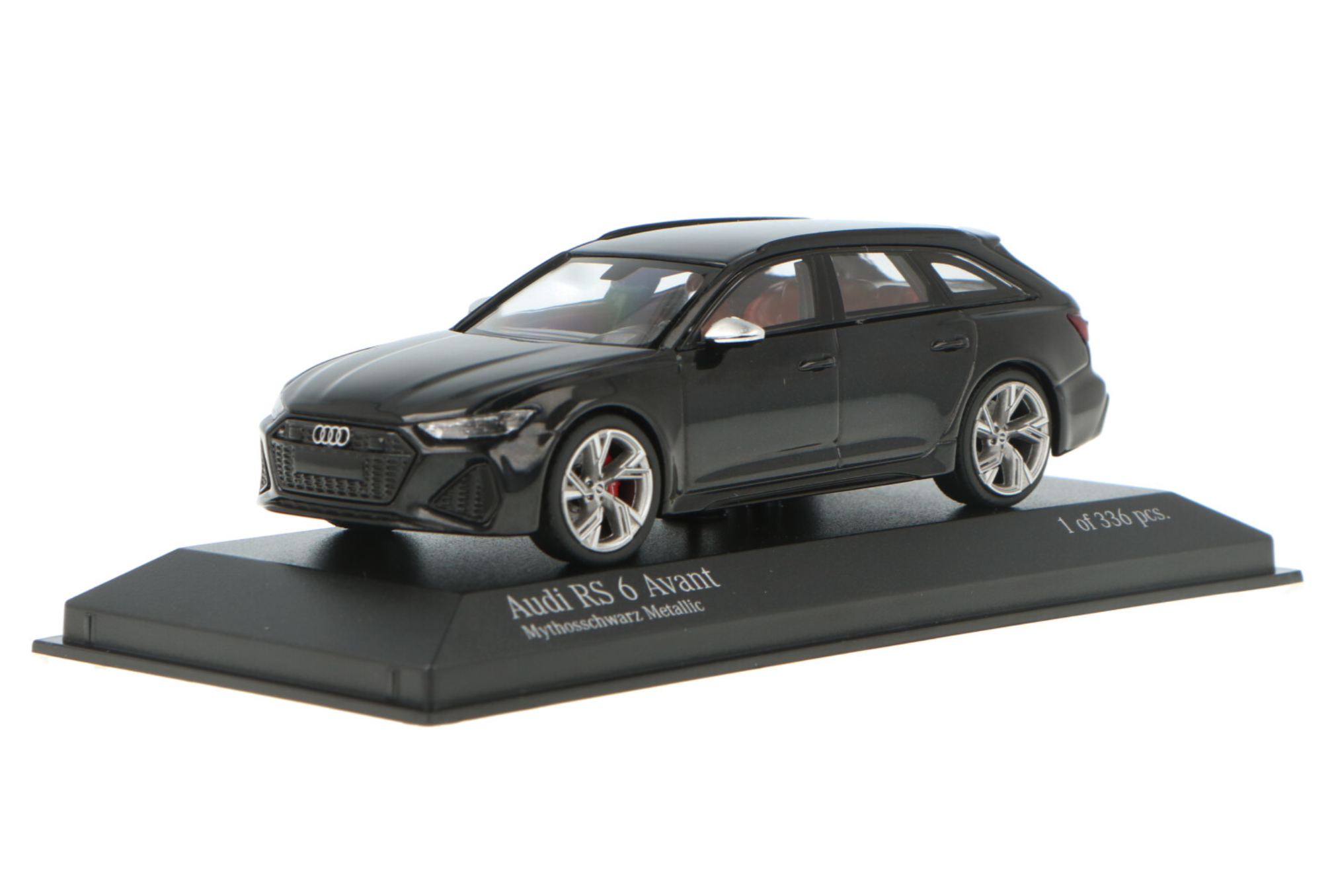 Модель автомобіля Minichamps 1:43 Audi RS6 С8 Avant 2020 Black (410018015)