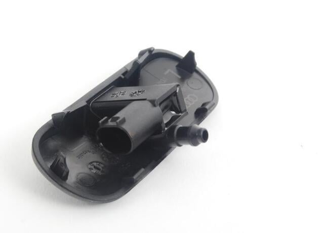 Форсунка омывателя лобового стекла Audi A1/A3/A4/A6/A8/Q7/Volkswagen Passat CC левая с подогревом