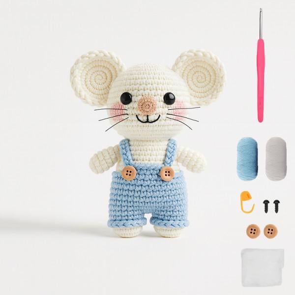 Набор для вязания крючком для начинающих Мишка в комбинезоне (31190218) Набор для вязания крючком для начинающих Мишка в комбинезоне (31190218)
