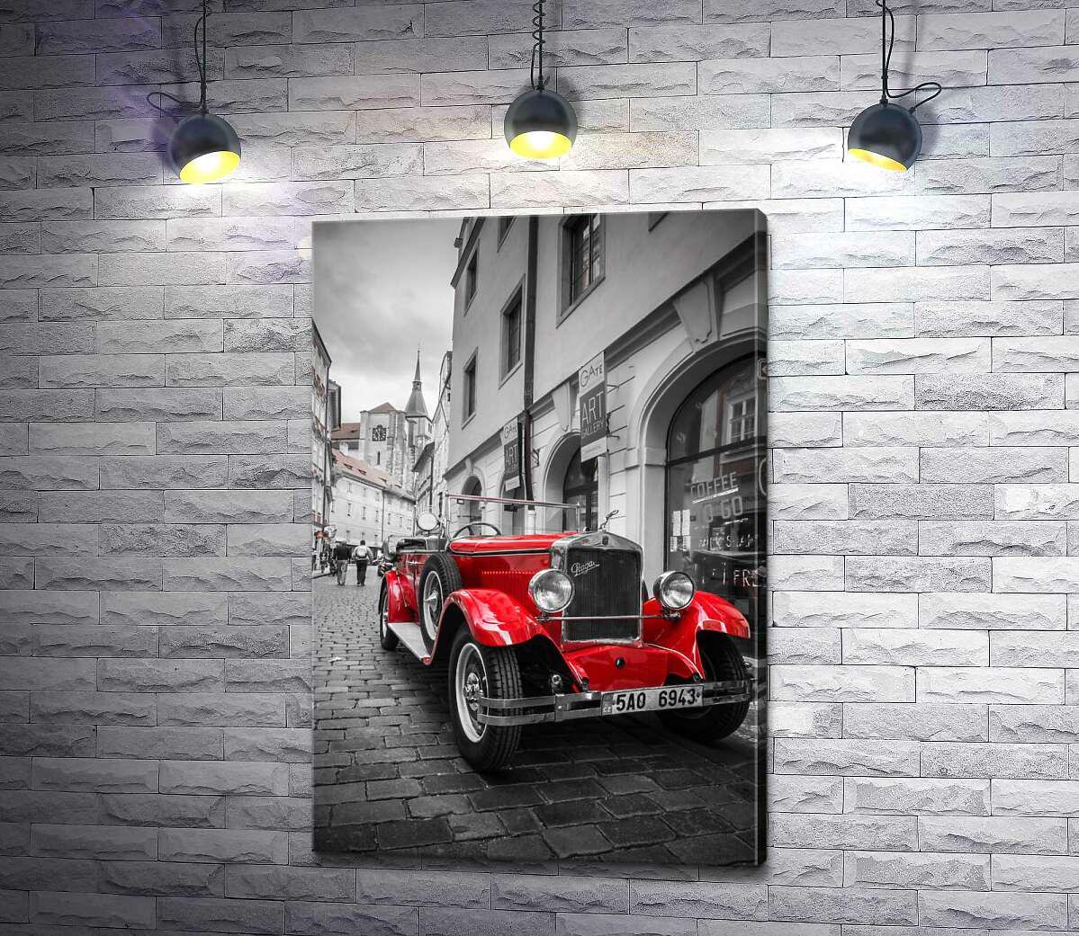 Картина ArtPoster Червона яскравість ретро-автомобіля Praga Alfa на вулицях Праги 67x100 см Модуль №1 (001022) - фото 1