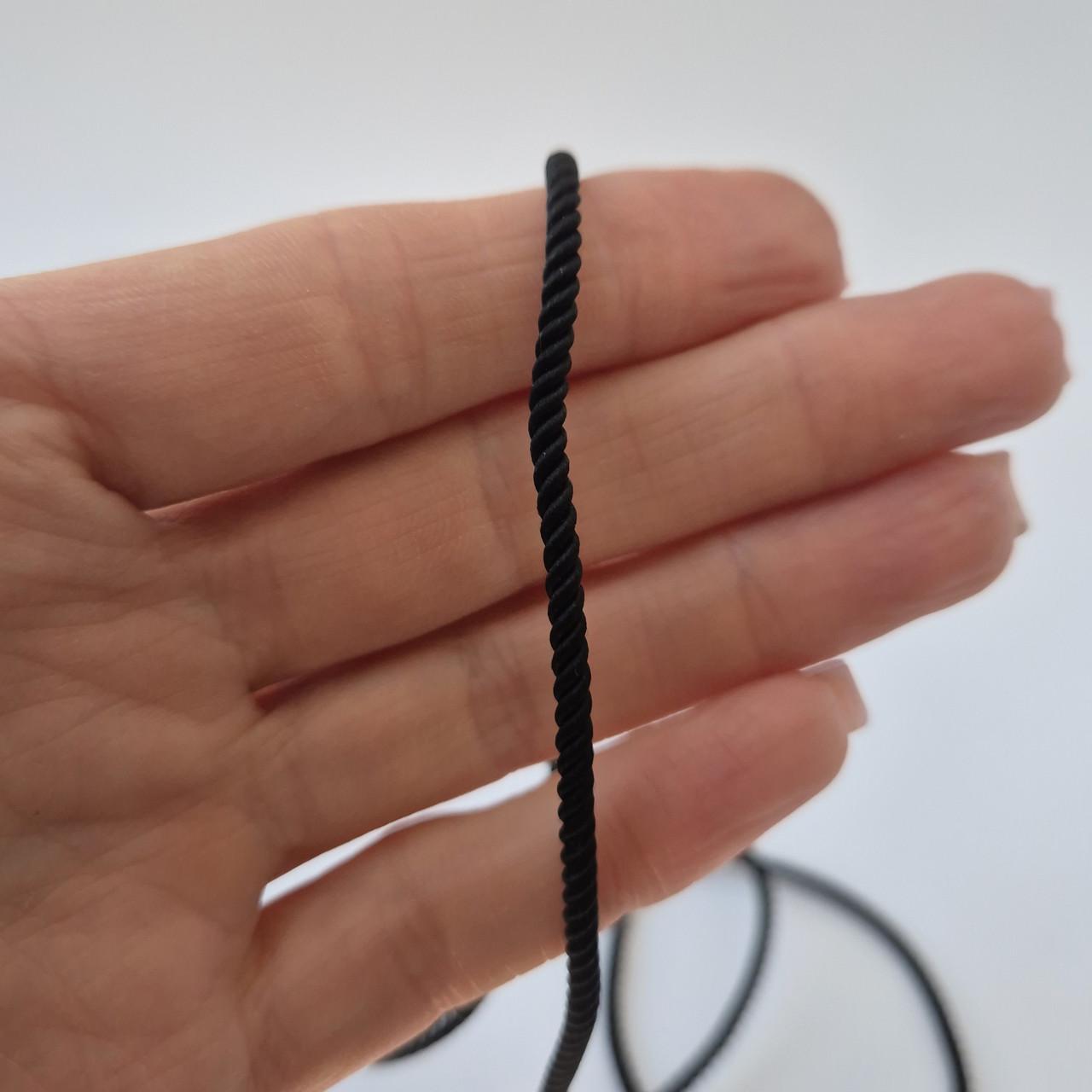 Шнурок на шию Мілан шовковий срібло 925 проби 1,04 г 2,5 мм 65 см Чорний (6010/2,5шн) - фото 5 Шнурок на шию Мілан шовковий срібло 925 проби 1,04 г 2,5 мм 65 см Чорний (6010/2,5шн) - фото 5