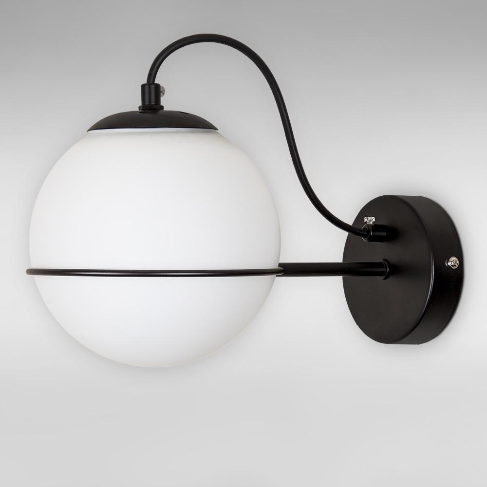 Светильник настенный шар Light House LS-18624-1 BK/WH Черный/Белый