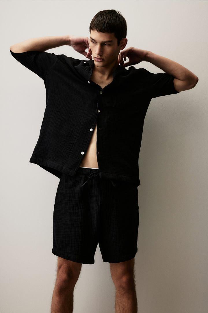 Шорты H&M 1217855-1П XS Черный