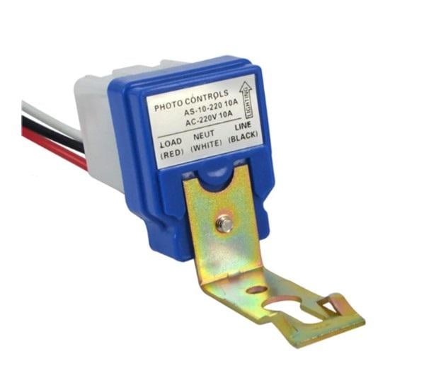 Датчик включения уличного освещения 220 В (287256)