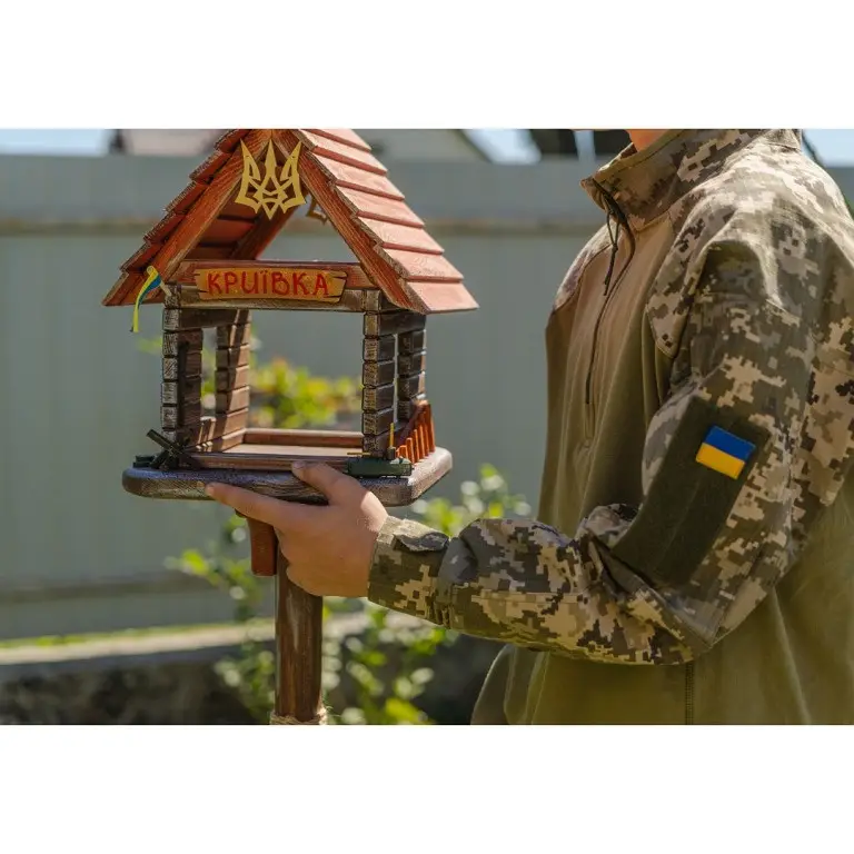 Годівниця для птахів Криївка ніжці (КТ-004) - фото 9 Годівниця для птахів Криївка ніжці (КТ-004) - фото 9