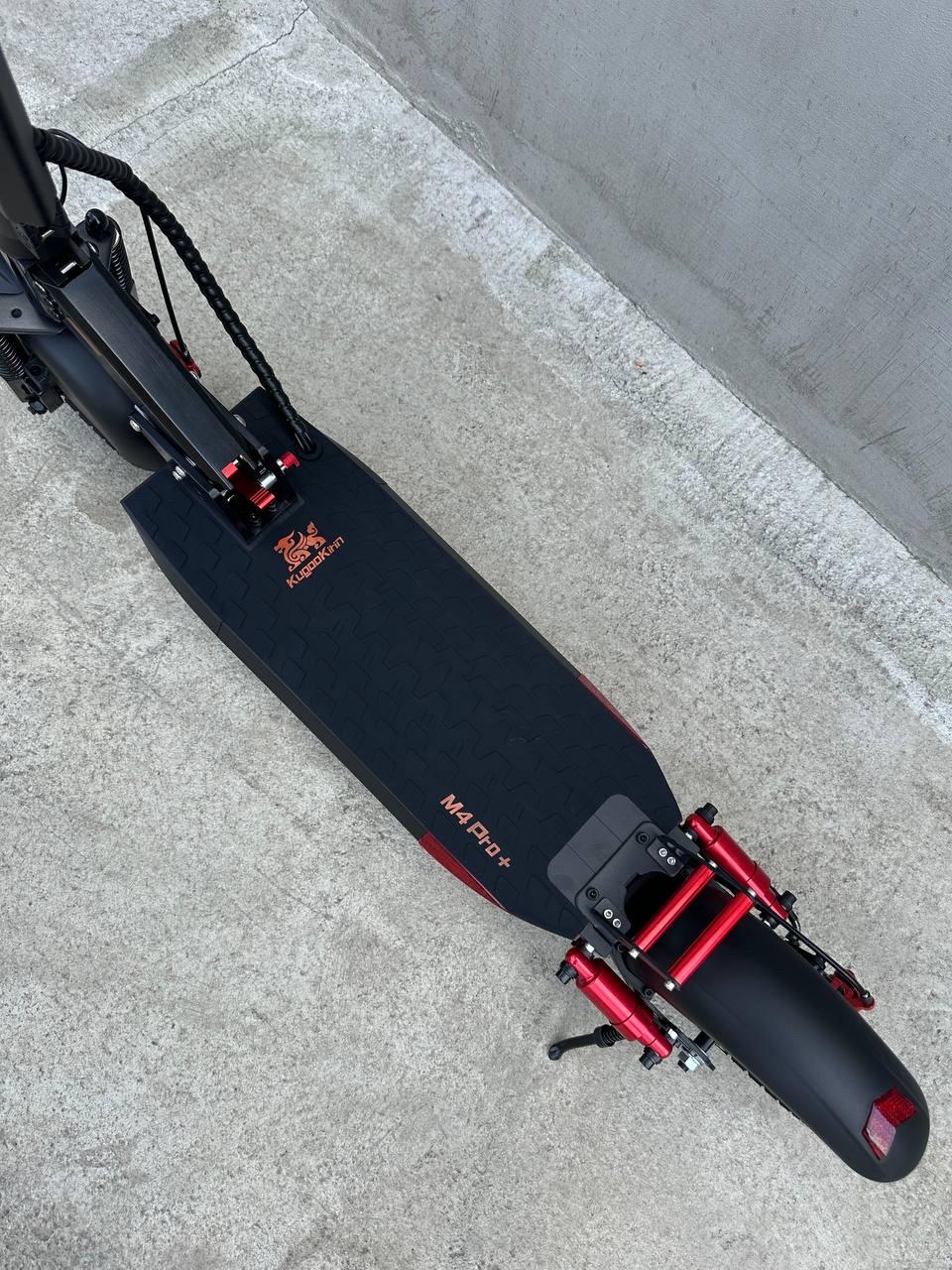 Електросамокат Kugoo Kirin M4 Pro+ Plus 18Ah 1000W Black (2615236250) - фото 4 Електросамокат Kugoo Kirin M4 Pro+ Plus 18Ah 1000W Black (2615236250) - фото 4