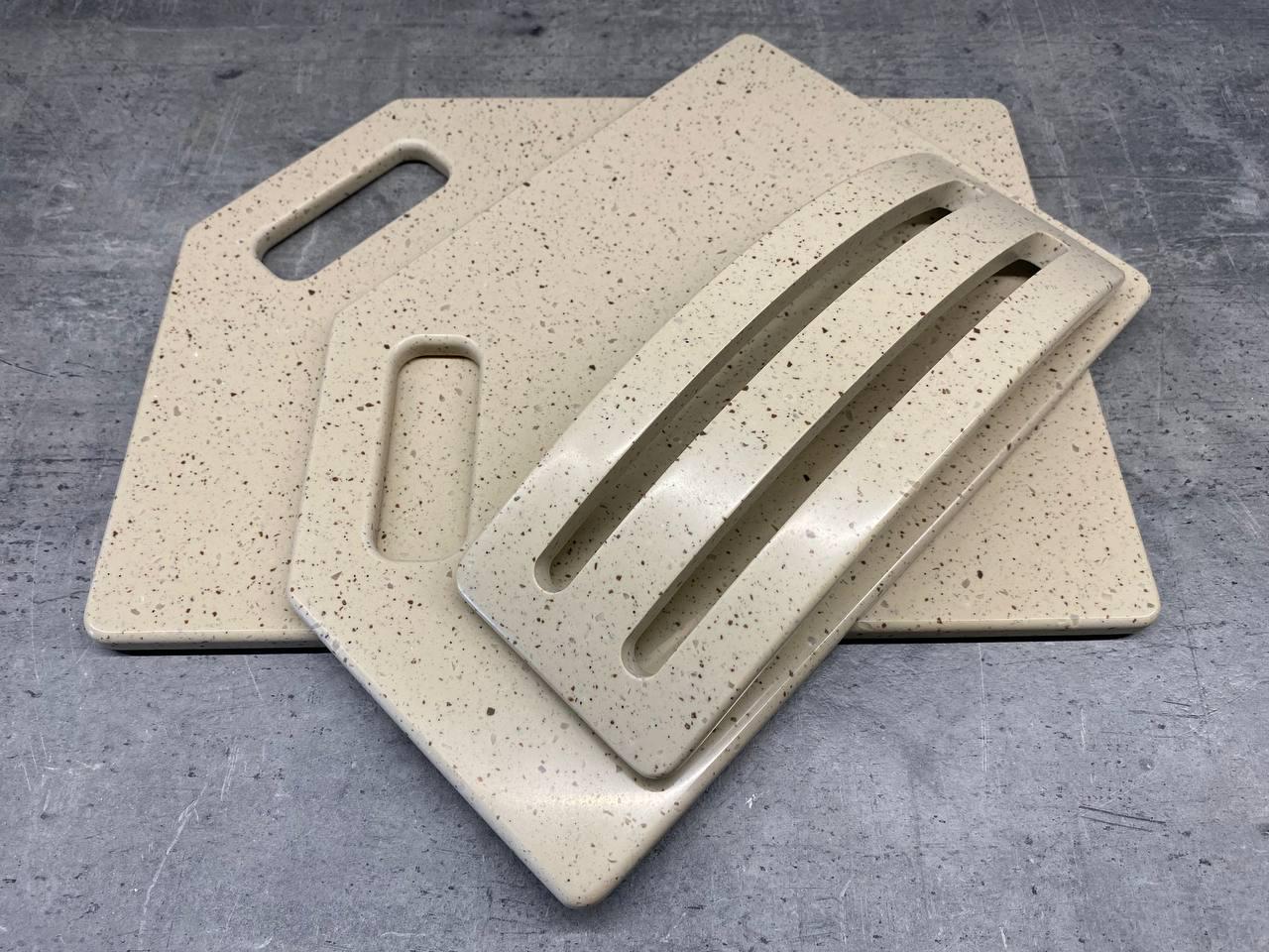 Набір дощок кухонних Ivory Essence із штучного каменю на підставці 2 шт. (234) - фото 4 Набір дощок кухонних Ivory Essence із штучного каменю на підставці 2 шт. (234) - фото 4