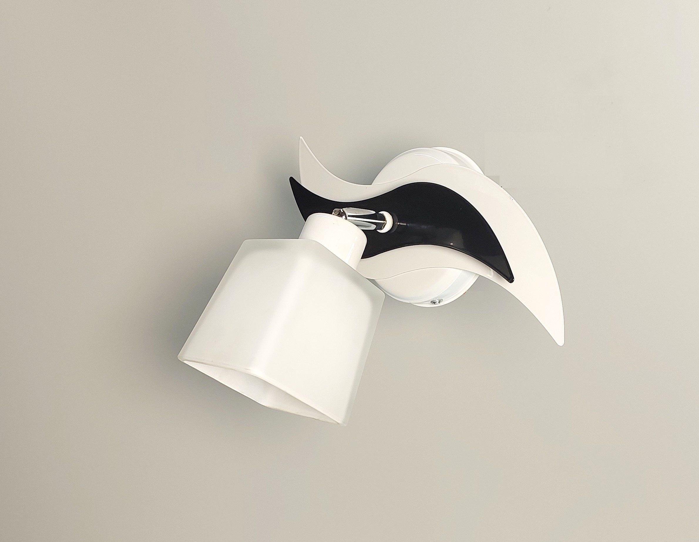 Бра настенный Бриз поворотный металлический Белый/Черный