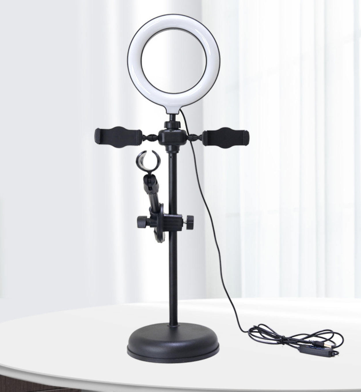 Набор блоггера комплект 4в1 штатив/кольцевая/лампа/держатель для телефона и микрофона (Е500129) Набор блоггера комплект 4в1 штатив/кольцевая/лампа/держатель для телефона и микрофона (Е500129)